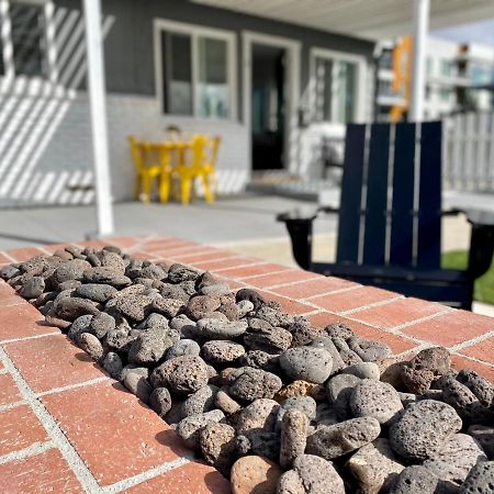Steps To The Beach, Main Street And Pacific City - Ocean Views Huntington Beach Extérieur photo