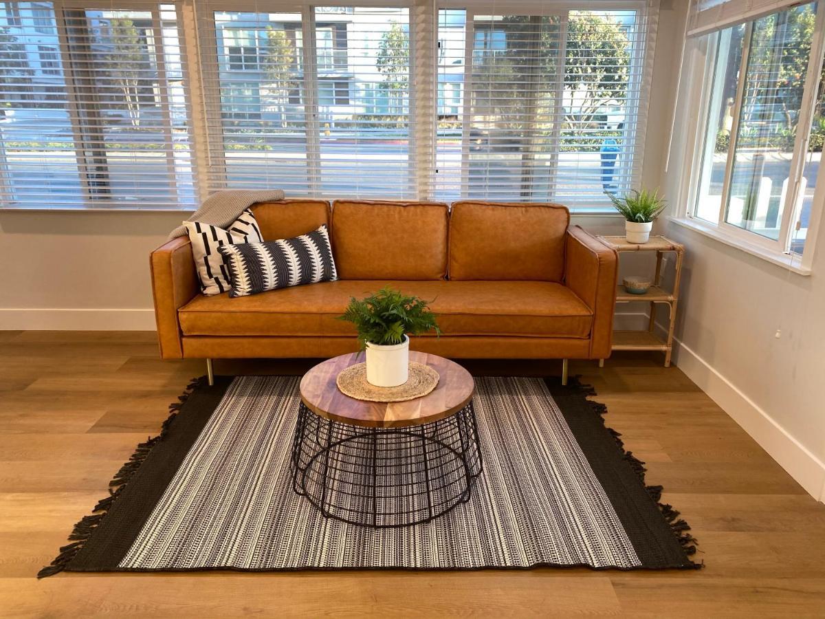 Steps To The Beach, Main Street And Pacific City - Ocean Views Huntington Beach Extérieur photo