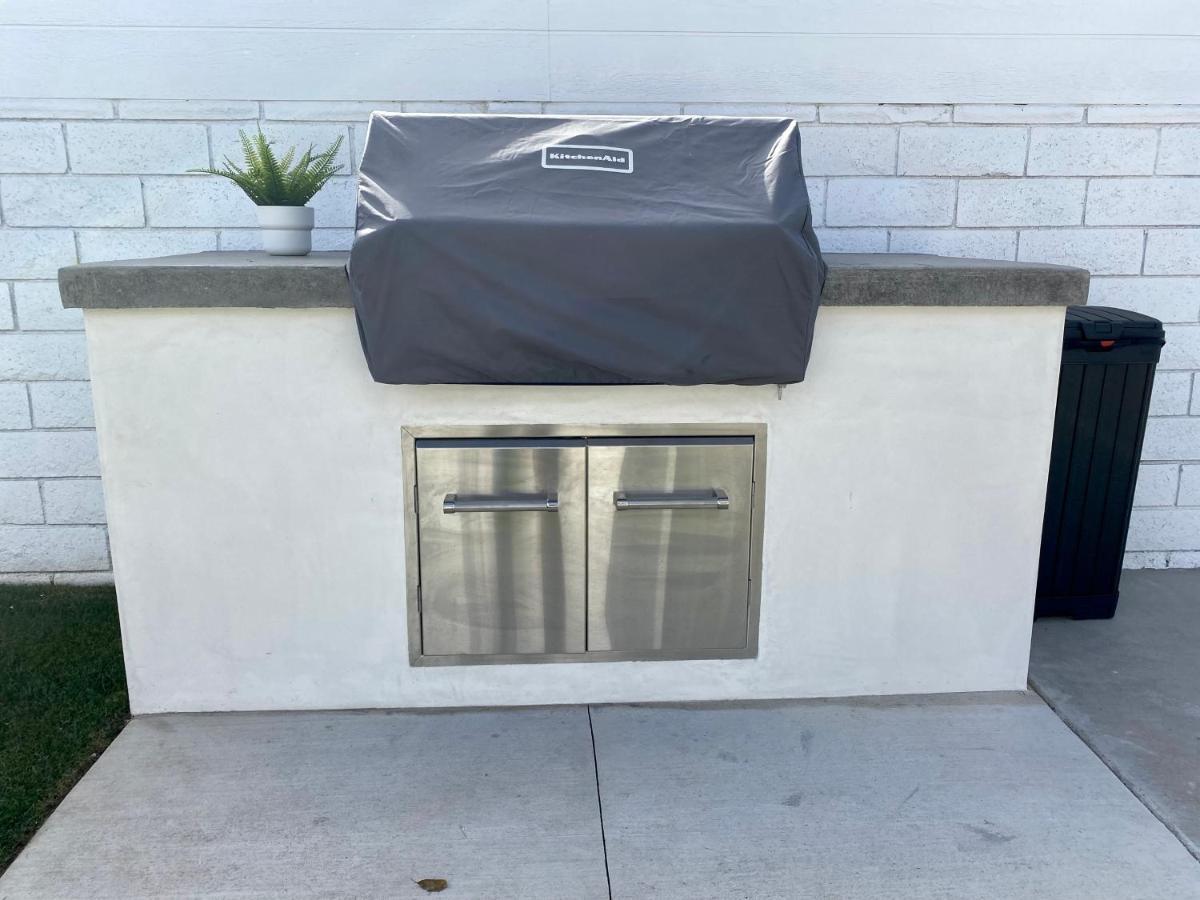 Steps To The Beach, Main Street And Pacific City - Ocean Views Huntington Beach Extérieur photo